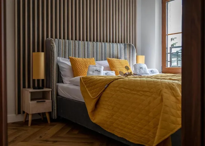 C2 Z Basenem, Sauna, Jacuzzi - 5d *